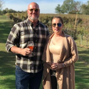 Meet your Posher, Tom